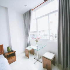 CK Saigon Central Hotel 2* Улучшенный номер с различными типами кроватей фото 2