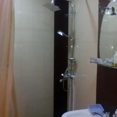 Отель Guest House Anakhit Стандартный номер 2 отдельными кровати фото 18