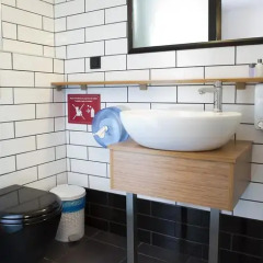 Hush Hostel Moda Турция, Стамбул - 2 отзыва об отеле, цены и фото номеров - забронировать отель Hush Hostel Moda онлайн бассейн