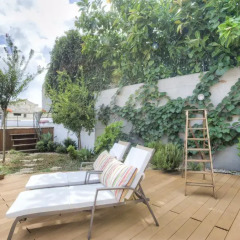 Отель Monica Lisbon Rentals - Alfama Португалия, Лиссабон - отзывы, цены и фото номеров - забронировать отель Monica Lisbon Rentals - Alfama онлайн бассейн