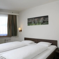Hotel Crystal 3* Стандартный номер с 2 отдельными кроватями фото 2