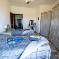 Отель South Olives комната для гостей фото 4