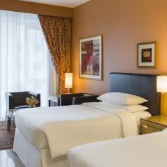 Отель Four Points by Sheraton Downtown Dubai 4* Стандартный номер с различными типами кроватей фото 2