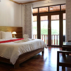 Отель Villa Oasis Luang Prabang 3* Номер Делюкс с двуспальной кроватью фото 2