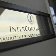 Отель InterContinental Resort Mauritius городской автобус