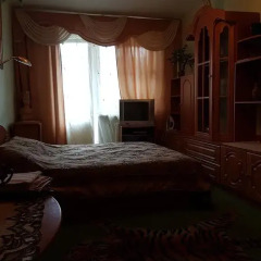 House Hotel Apartments 2 Ровно комната для гостей фото 4