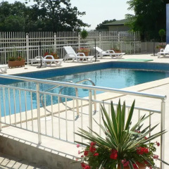 Отель Europroperties Riviera Park спортивное сооружение