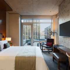 Renaissance New York Midtown Hotel 4* Стандартный номер с различными типами кроватей фото 9