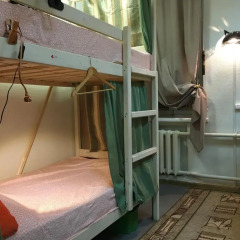 Хостел Пара Тапок на Маяковской Кровать в общем номере с двухъярусной кроватью фото 4