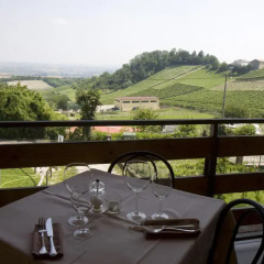 Отель Locanda Il Cortile Виньяле-Монферрато балкон