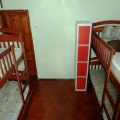 Отель Yourhostel Kiev Кровать в общем номере фото 13