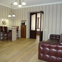 Гостиница Lviv Tour Apartments Украина, Львов - отзывы, цены и фото номеров - забронировать гостиницу Lviv Tour Apartments онлайн комната для гостей фото 3