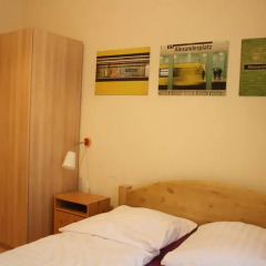 Alcatraz Backpacker Hostel Стандартный номер с разными типами кроватей фото 5