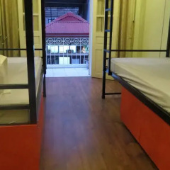 Hanoi Massive Hostel Кровать в общем номере с двухъярусной кроватью фото 7