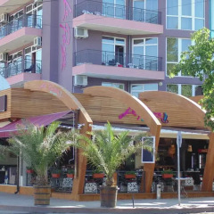 Отель La Piazza Family Hotel Болгария, Солнечный берег - отзывы, цены и фото номеров - забронировать отель La Piazza Family Hotel онлайн