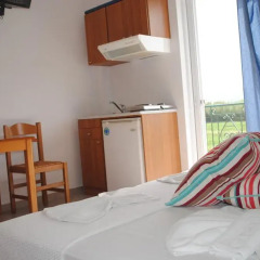 Mediterranean Hotel Apartments & Studios Студия с различными типами кроватей фото 3