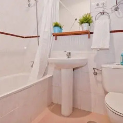 Отель L and H Plaza Santa Ana Апартаменты фото 25