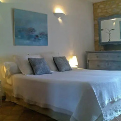 Отель Le Mas de la Treille Bed & Breakfast 3* Номер Делюкс с различными типами кроватей фото 2