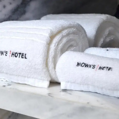 Отель Brown's Downtown 3* Стандартный номер с различными типами кроватей фото 10