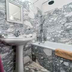 Family Hotel Okoř ванная