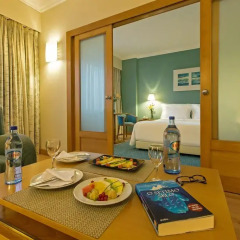 SANA Metropolitan Hotel 4* Люкс с различными типами кроватей