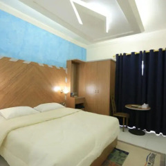 Sun City International Hotel 2* Стандартный номер с двуспальной кроватью фото 3