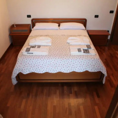 Отель Recanati Family Реканати сейф в номере