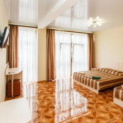 Гостиница Versal 2 Guest House Номер Делюкс с различными типами кроватей фото 13