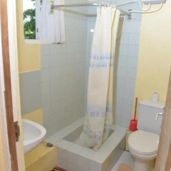 Отель Almond Lodge Номер Делюкс с различными типами кроватей