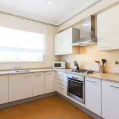Отель Praia del Rey Holiday House в номере