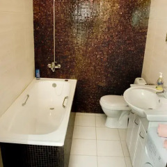 Гостиница Like Home Apartments в Саратове отзывы, цены и фото номеров - забронировать гостиницу Like Home Apartments онлайн Саратов ванная фото 2