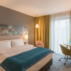 Отель Holiday Inn Dusseldorf City Toulouser Allee 4* Улучшенный номер с различными типами кроватей фото 2