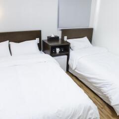 Отель Ekonomy Guesthouse Haeundae 3* Стандартный номер с различными типами кроватей фото 7