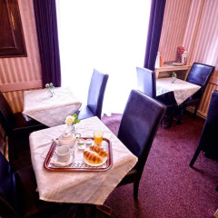 Hotel De La Vallee Париж в номере