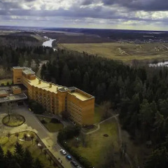 Отель ФГУП пансионат с лечением Звенигородский Звенигород приотельная территория