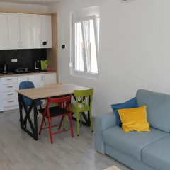 Апартаменты Apartment Grgurević Апартаменты с различными типами кроватей