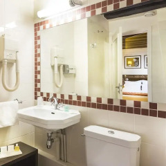 Crystal Hotel 3* Стандартный номер с различными типами кроватей фото 3