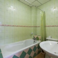 Отель Magnific Guesthouse Patong 3* Стандартный номер с разными типами кроватей фото 4