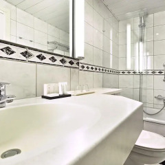 Van der Valk Hotel Antwerpen 4* Стандартный номер с различными типами кроватей фото 4