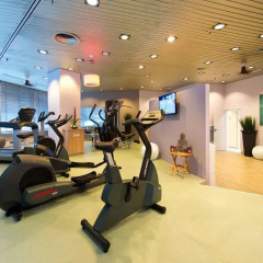 Leonardo Royal Hotel Frankfurt фитнесс-зал