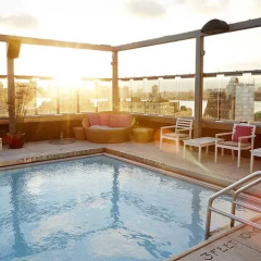 Отель Gansevoort Meatpacking США, Нью-Йорк - отзывы, цены и фото номеров - забронировать отель Gansevoort Meatpacking онлайн бассейн фото 3