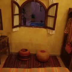 Отель Riad Azenzer сауна