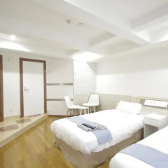 Hotel Imalle Yokohama Isezakicho - Hostel Номер Делюкс с 2 отдельными кроватями фото 12