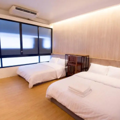 Отель Glur Bangkok Стандартный номер разные типы кроватей фото 9