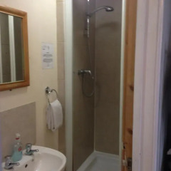 Kipps Brighton Hostel Кровать в общем номере с двухъярусной кроватью фото 7