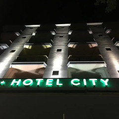 Hotel City фитнесс-зал