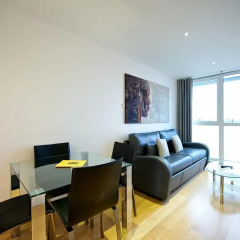 Отель Staycity Aparthotels London Heathrow 4* Апартаменты с различными типами кроватей фото 7
