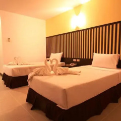 J.A.Villa Pattaya Hotel 4* Улучшенный номер с различными типами кроватей фото 23