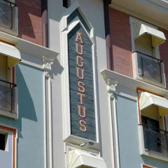 Hotel Augustus Римини фото 3