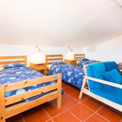Отель Baleal Surf Camp комната для гостей